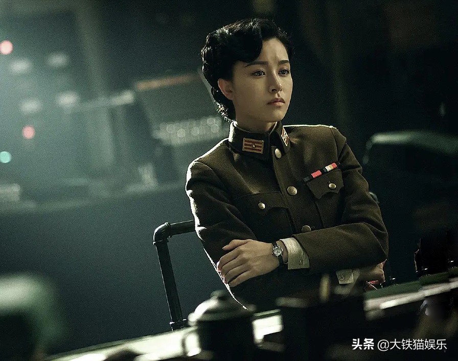 演谍战剧“女长官”，只服这8位女星，个个杀伐决断，气场两米八