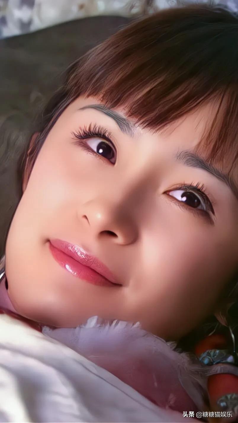 18岁的杨幂：清纯漂亮，灵动可爱