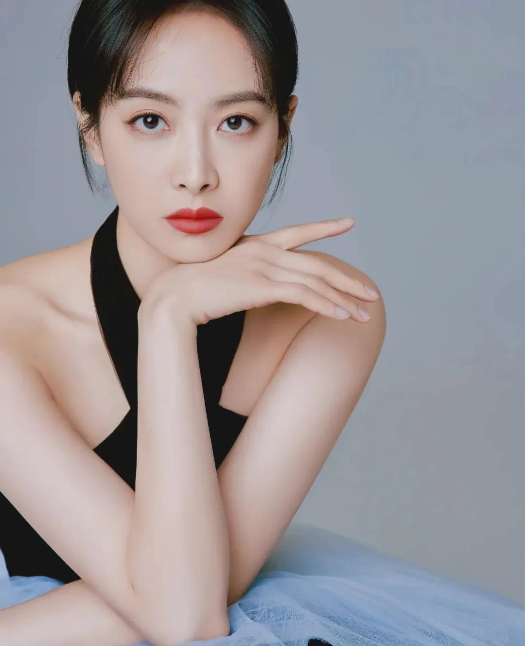 高级感满满的宋茜