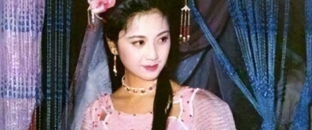 早期古装美女天花板，只服这9位，桃花眼，樱桃嘴，个个百里挑一