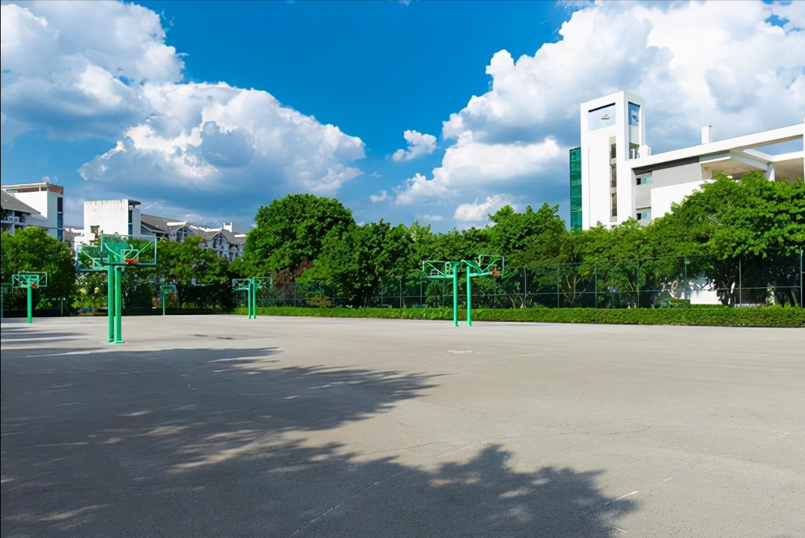 官方大力支持！重庆这两所高校有望成为一流大学，学生的福利来了