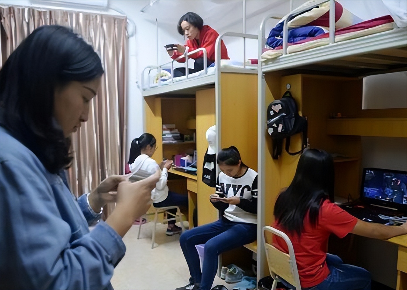 现在大学生有多难？直接用数据说话，毕业人数和考研人数大幅增长