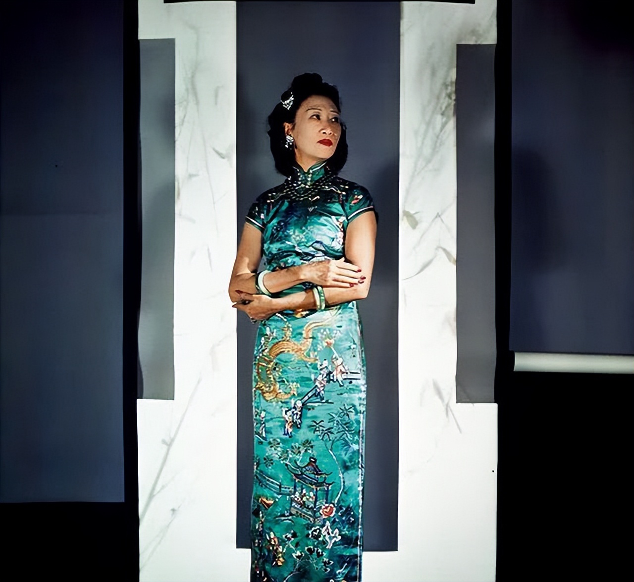 首富的千金，毁于爱情