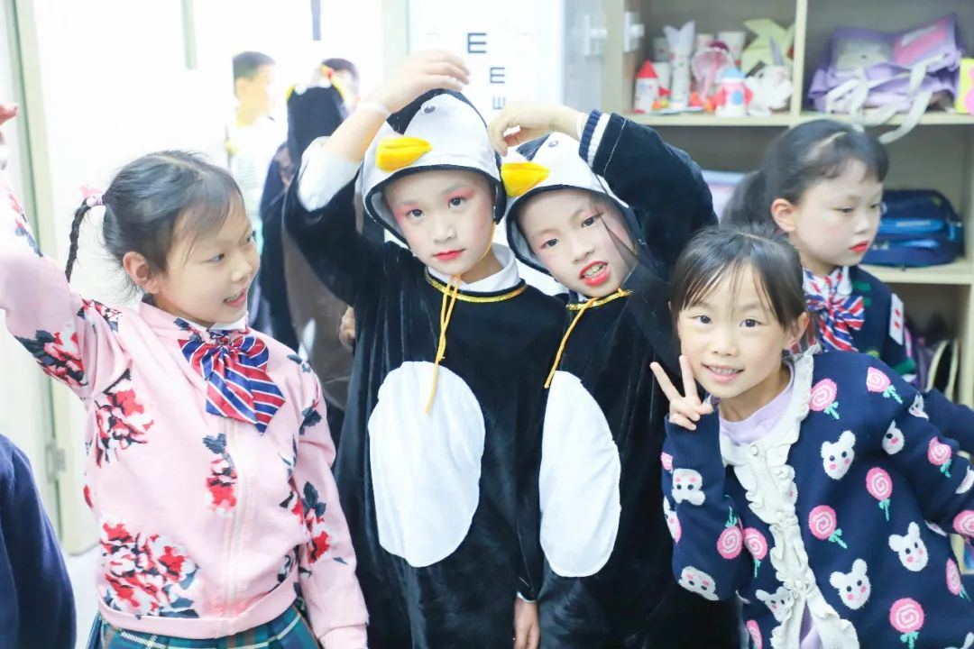 花田花绽，阅读悦心｜双流区黄甲小学举行读书节之阅读表演赛