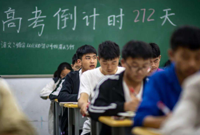 私立高中迎来“寒冬”，招生方式或将发生改变，家长内心五味杂陈