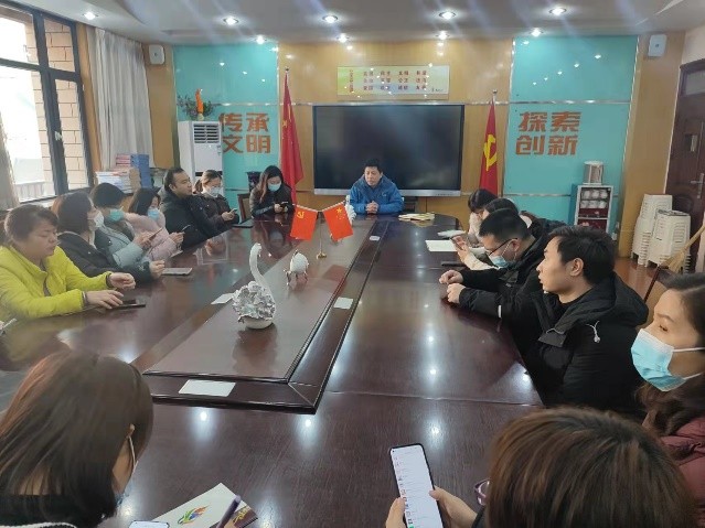 同心携手抗疫 相聚“云端”课堂--东城第一小学“停课不停学”