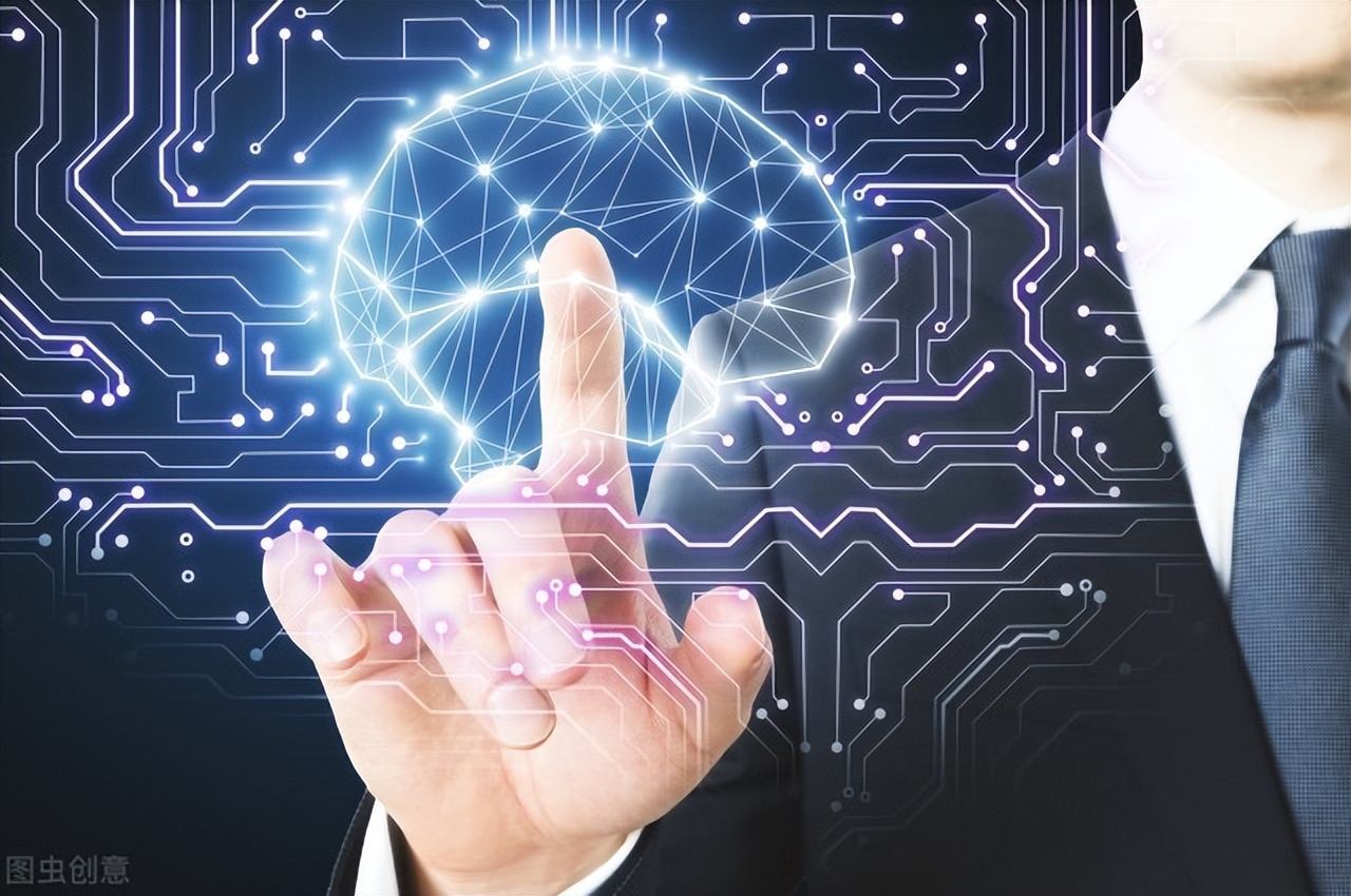 沃卡惠：AI是提高交通运输行业安全的关键