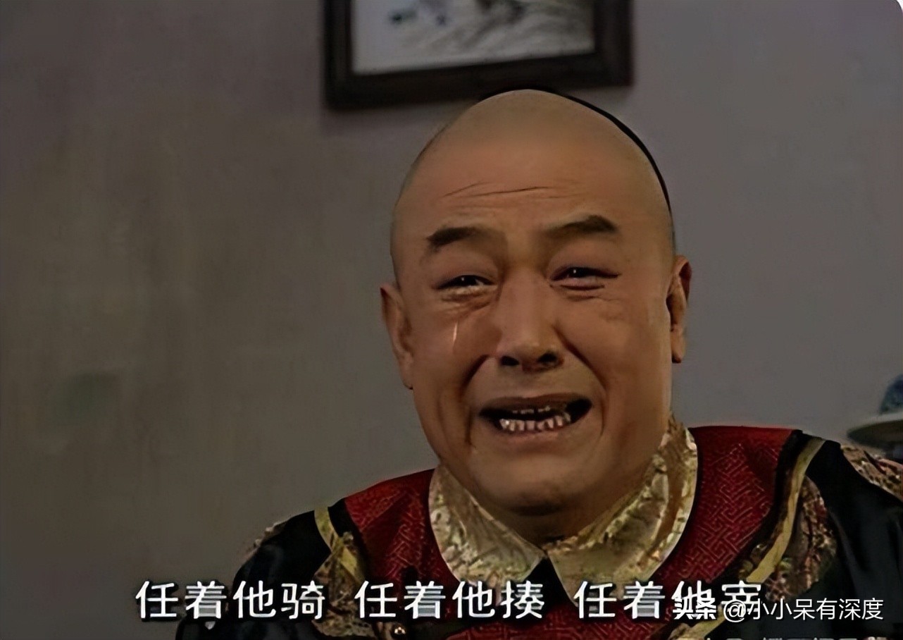 李建义近照，他靠演太监出名，戏中的他老奸巨猾，感情上没有绯闻