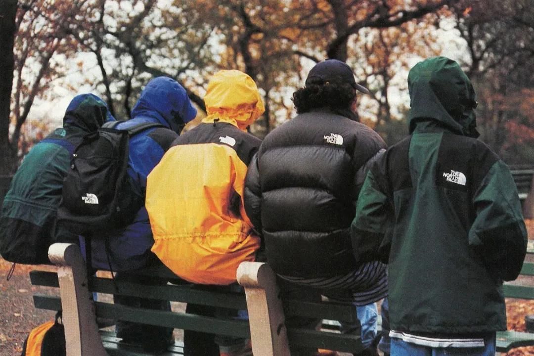 北面成时尚女装，独特又亲民，满足你的多样需求。