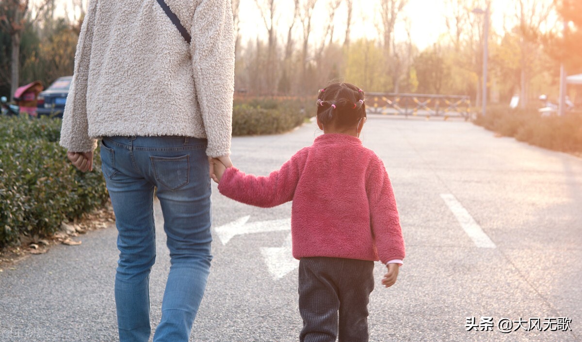 天理不容！儿子为宣泄心中多年积怨，强行将生母硬生生活埋