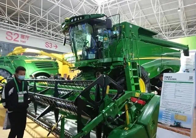 2021年輪式聯(lián)合收割機(jī)10大品牌銷量及價格