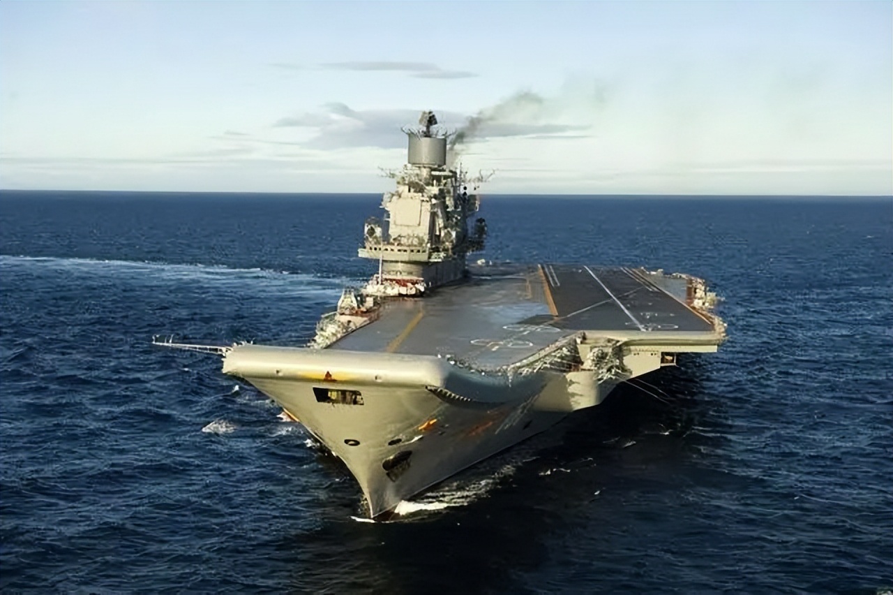 �й������ķ�չ�������Ŀ�����½��Ӻ���ʵ��������Σ�