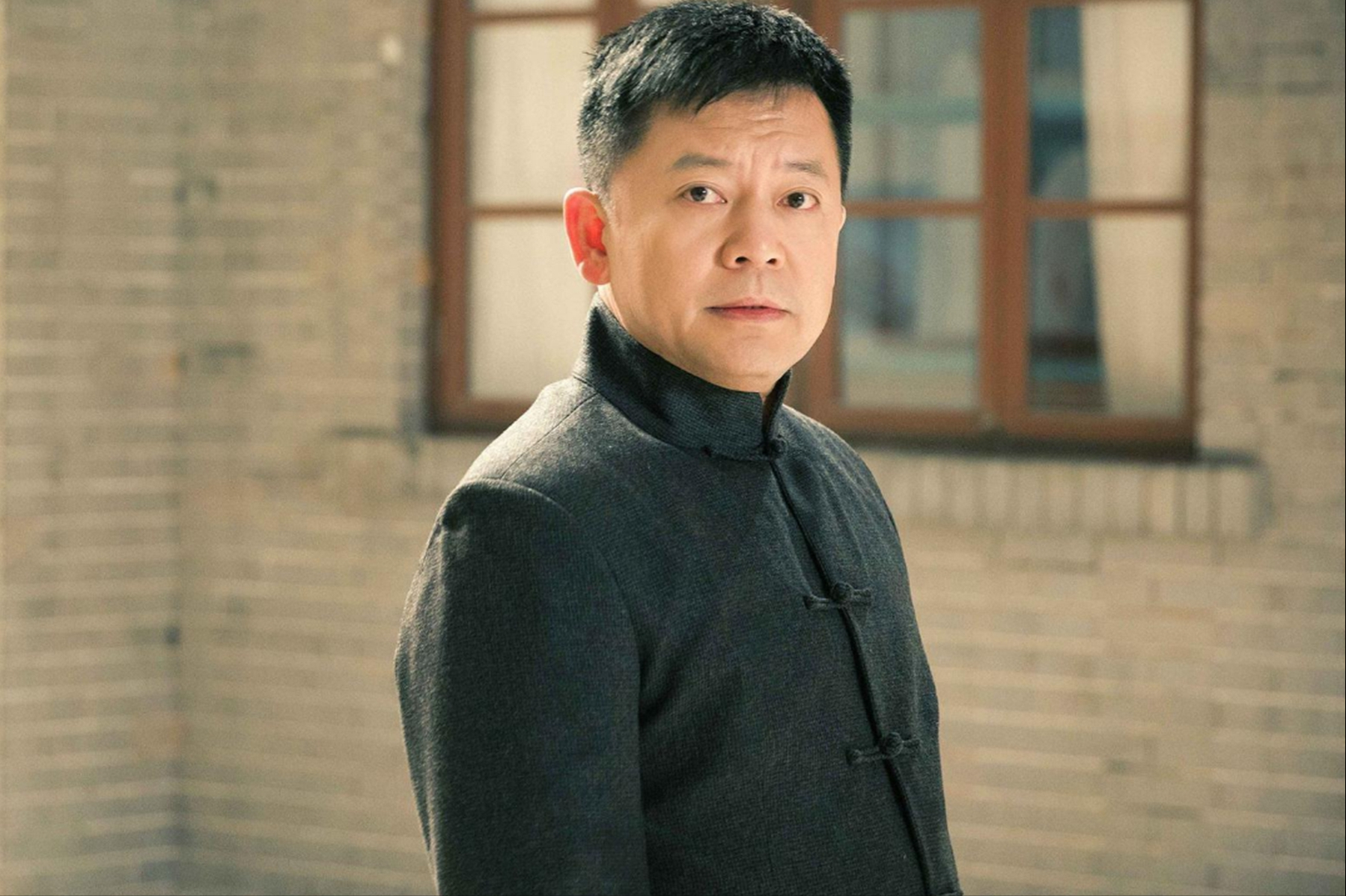 情史干净的6位男星，个个是“妻管严”恩爱多年，牵手就是一辈子