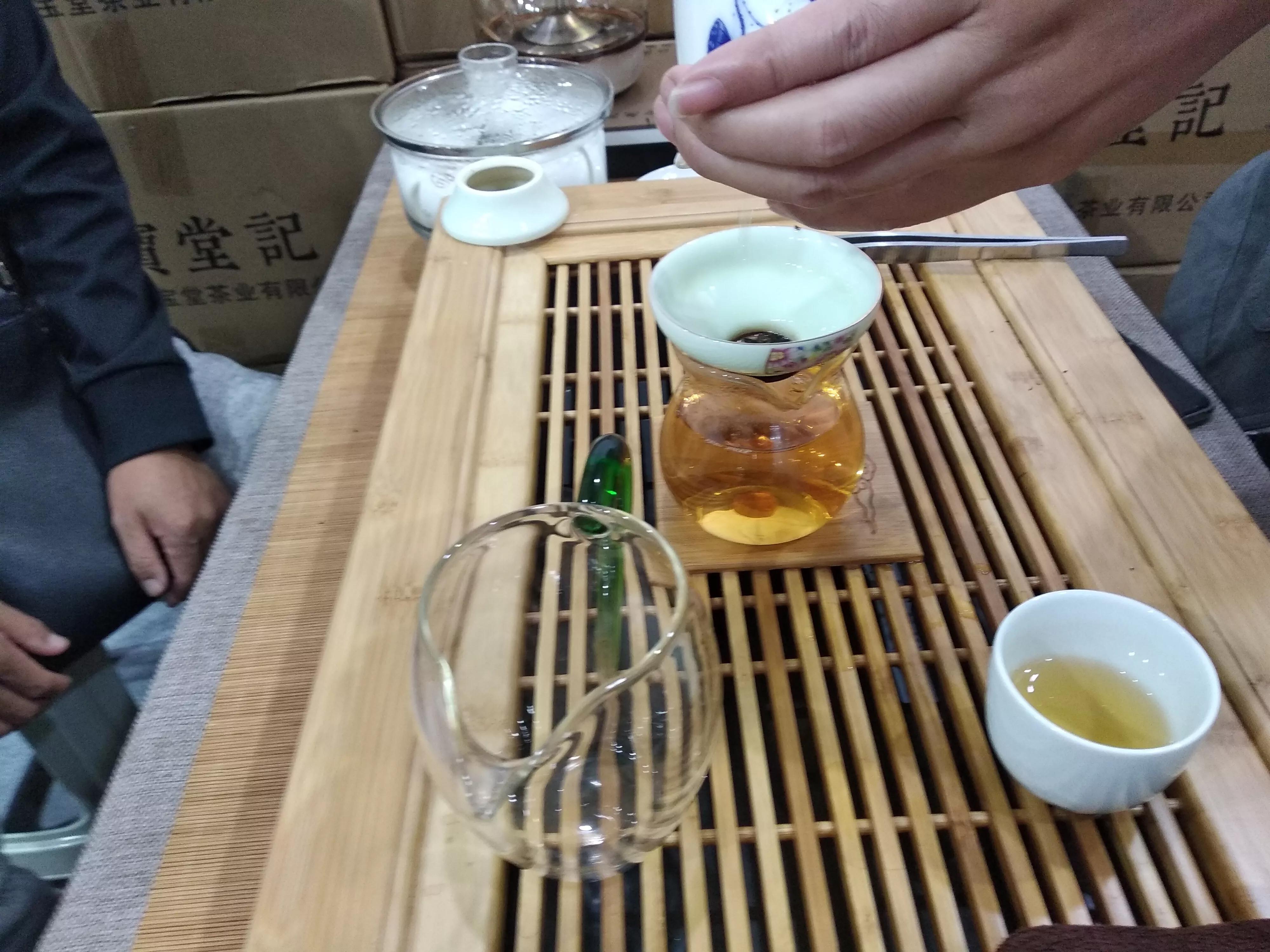 新年临近，送茶的讲究挺多，认准这“3个选茶标准”，送茶有面子