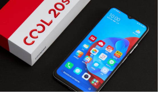 苹果价格大跳水，价格战的获利者真是用户吗？网友：不如买国产机