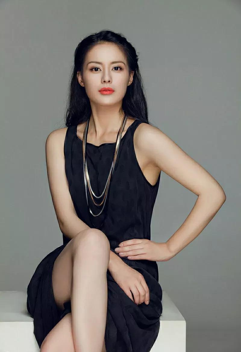 国色天香的王力可