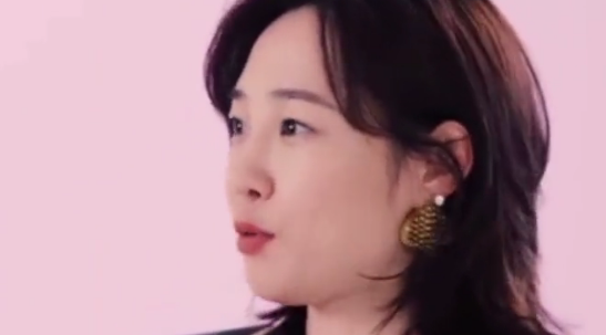 盘点七位出轨女明星，董洁出轨却先发制人，刘晓庆姜文被“捉奸”