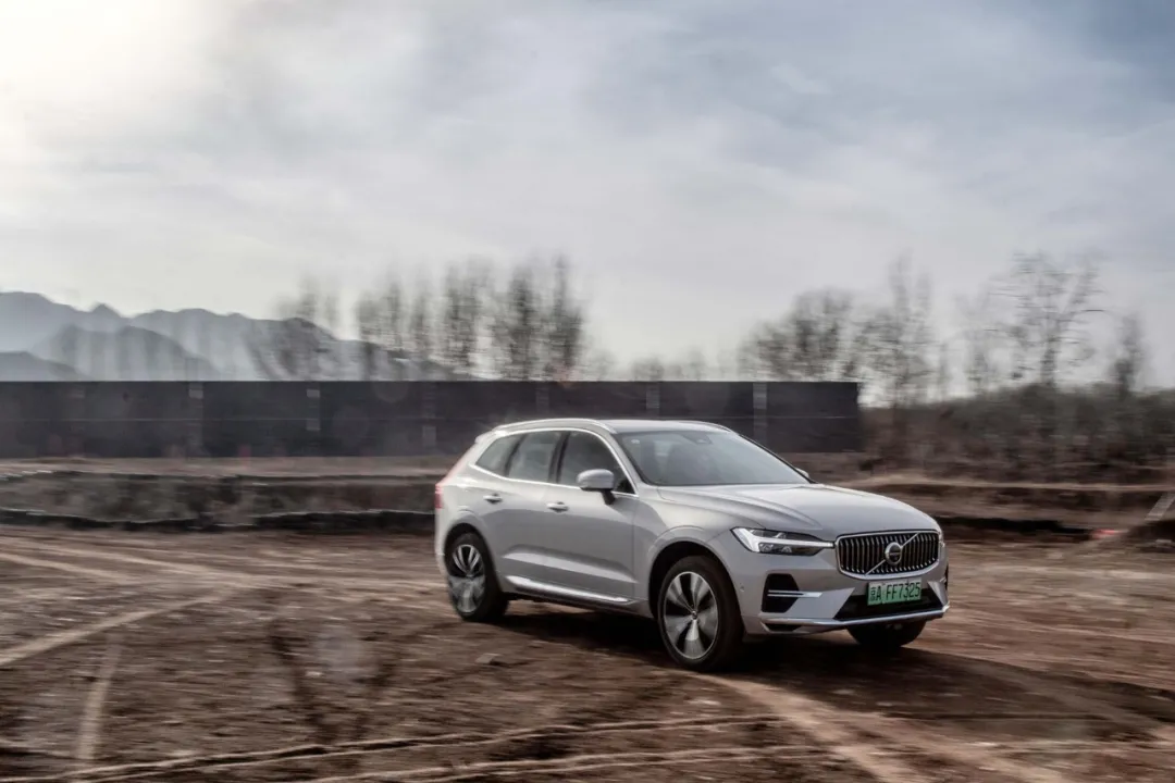 50万级性能天花板在哪?XC60 T8:看这里
