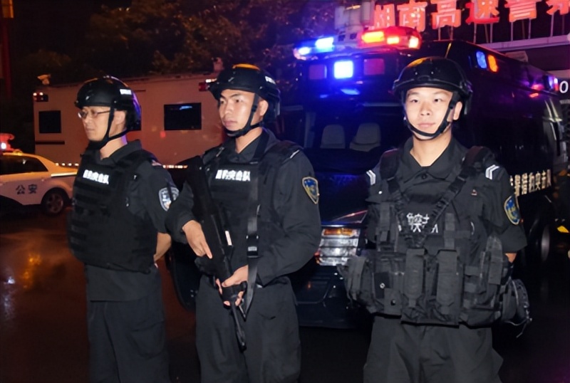 高喊“我爸是李刚”的李启铭：出狱求职接连被拒，后成为装修工人