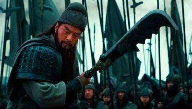 青龙偃月刀非三国所产,也非关羽兵器,三国志关羽斩颜良另有兵器