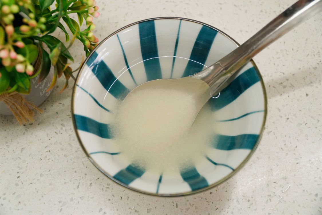 東北大哥指點的鍋包肉，外酥里嫩，果然味道不錯，孩子吃上癮了