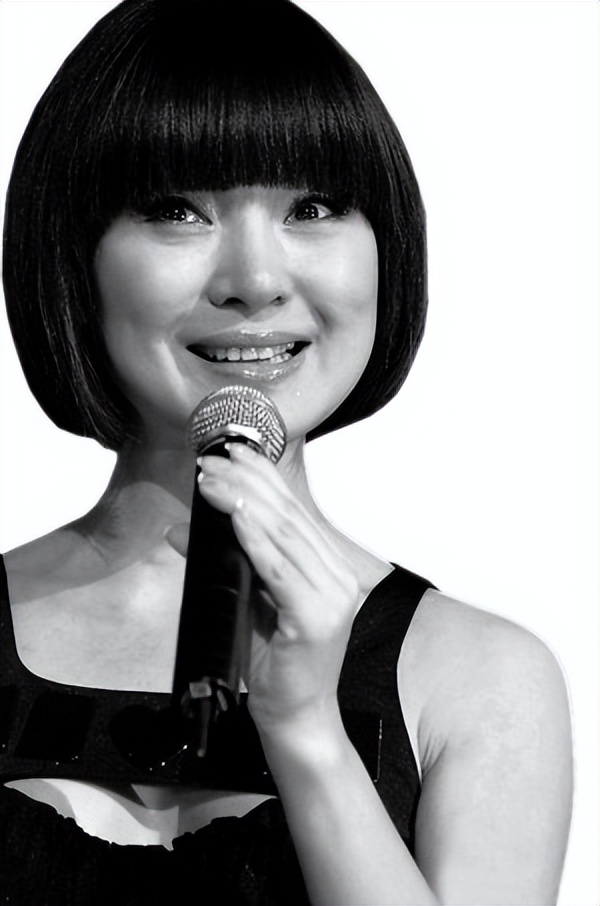 歌手陈红：退出歌坛嫁李军，离婚后对簿公堂声誉尽毁，人生太坎坷