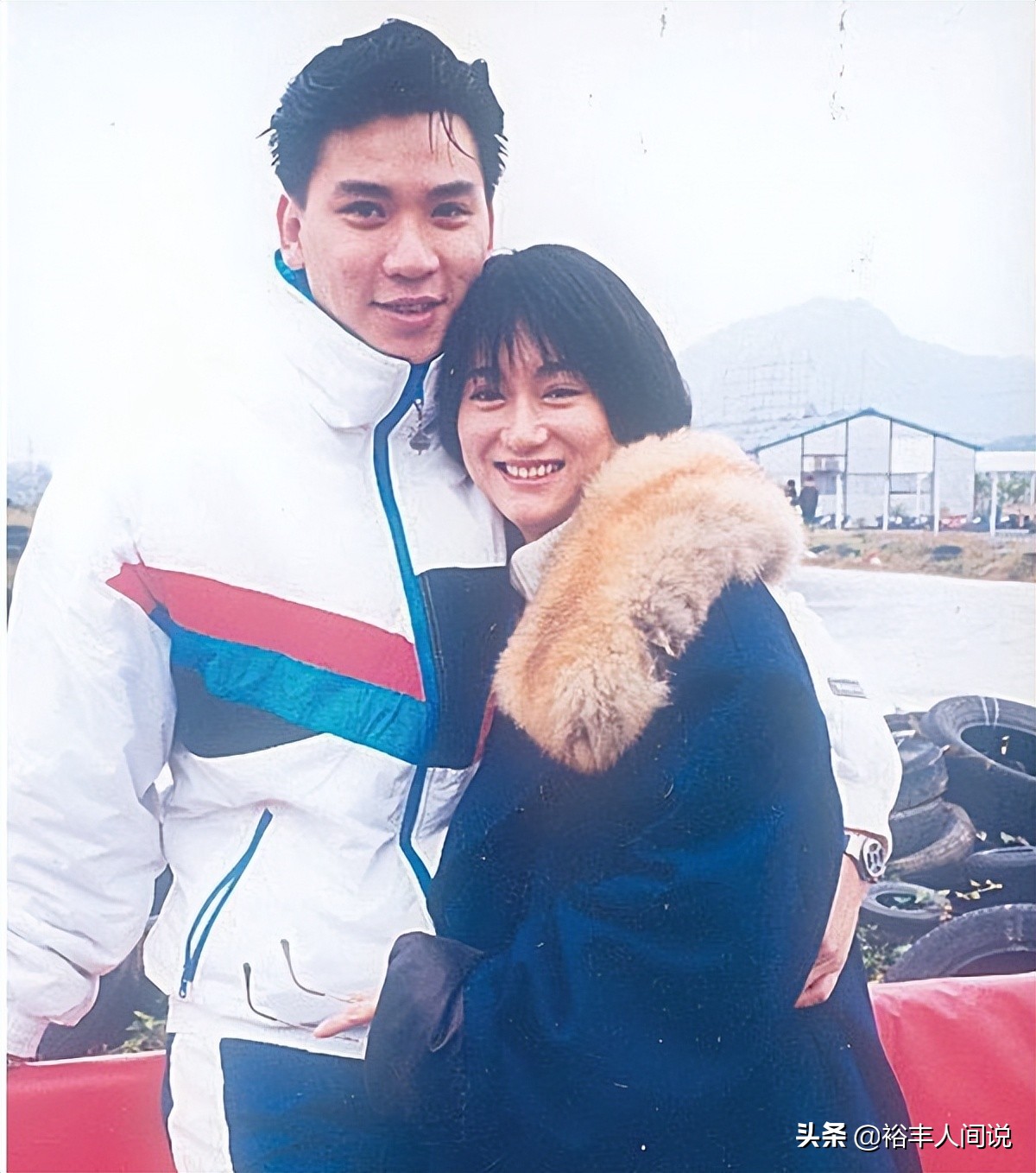 两人分手后,黄子扬便很快步入婚姻的殿堂,妻子是一位外籍人士,曾参演