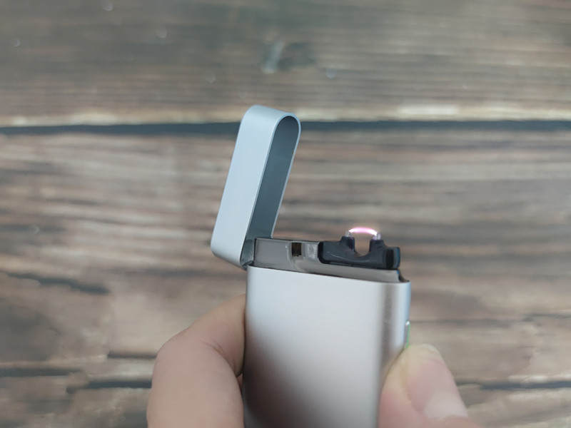 安全防风，无油打火，户外必备好物：极蜂等离子电弧打火机