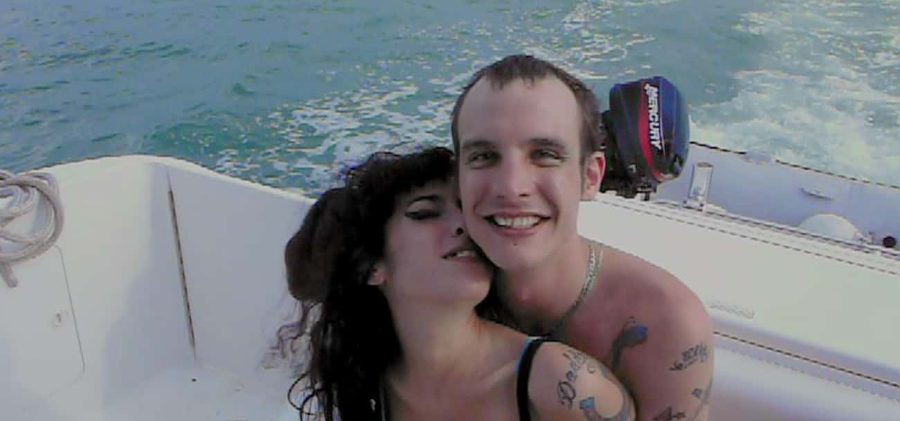 《艾米》：这部令人深感不安的纪录片，迫使我们重新审视她的悲剧