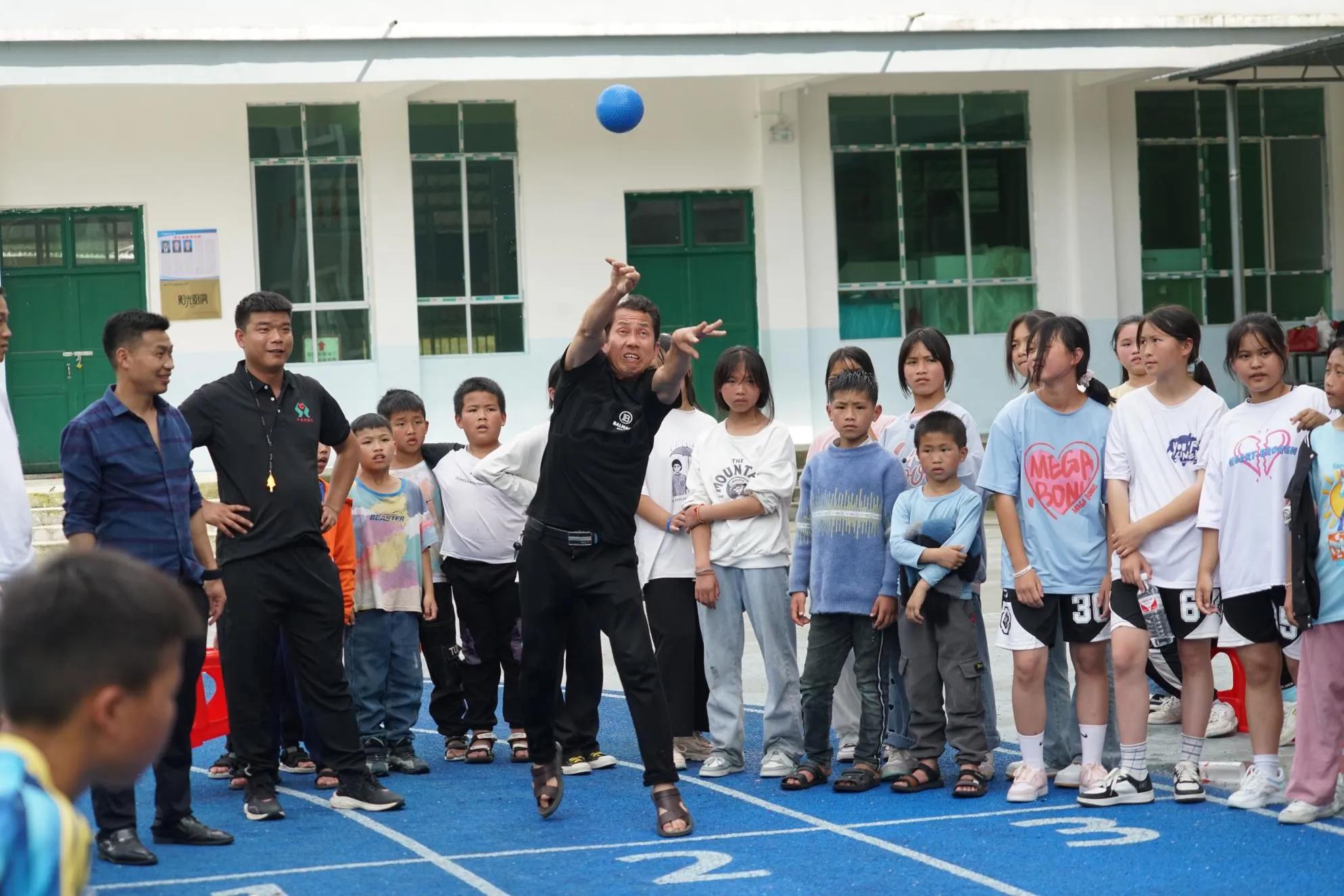 2022斗里鎮(zhèn)小學(xué)運(yùn)動(dòng)會(huì)第一天(圖12) 2022斗里鎮(zhèn)小學(xué)運(yùn)動(dòng)會(huì)第一天(圖12)