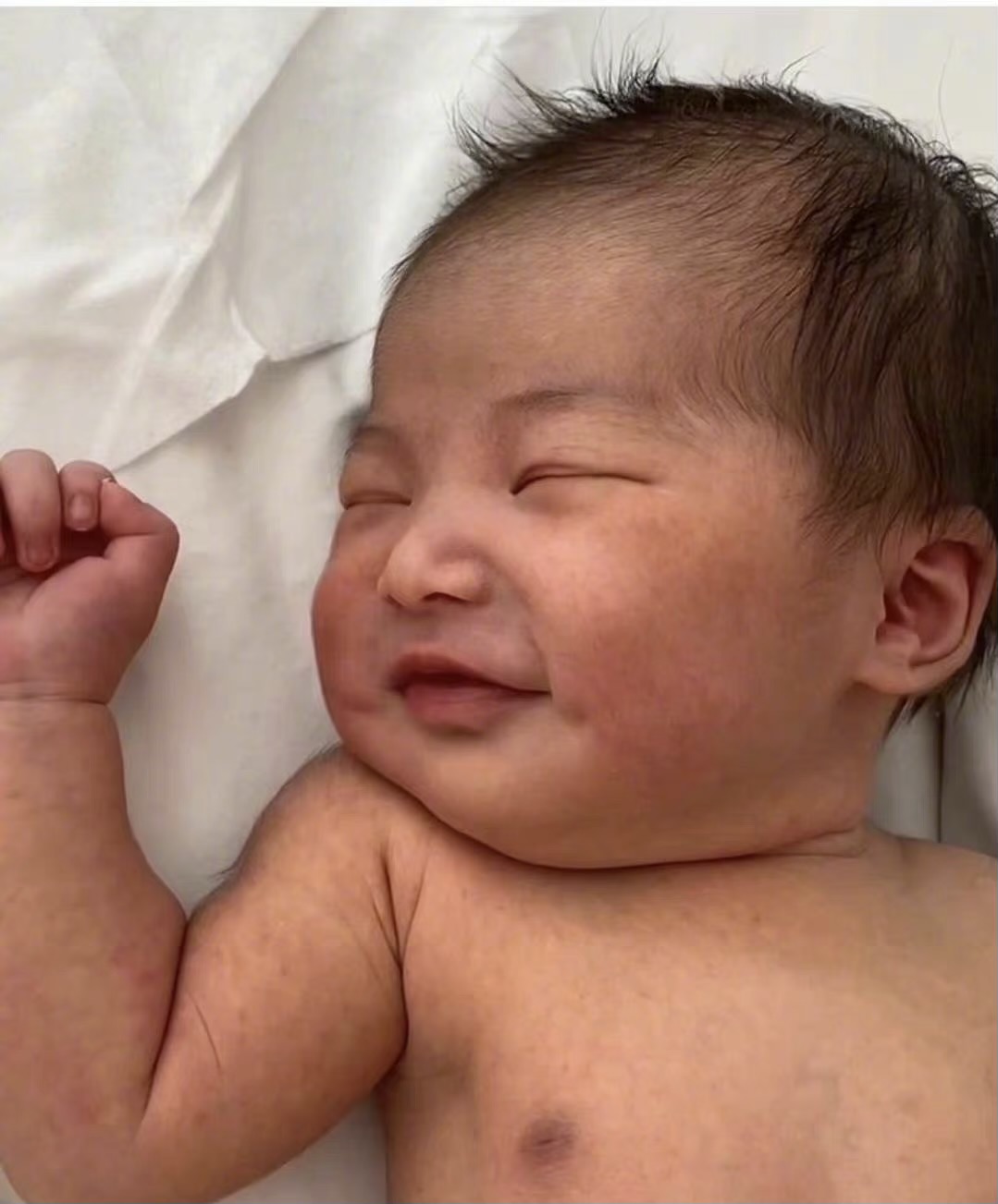 2021年娱乐圈8场唯美婚礼：俊男靓女羡煞旁人，两对新人奉女成婚