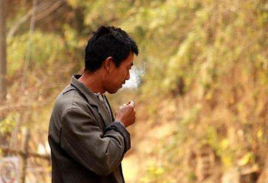 1976年，一名河南男子被冒名顶替上大学，37年后欲索赔115万