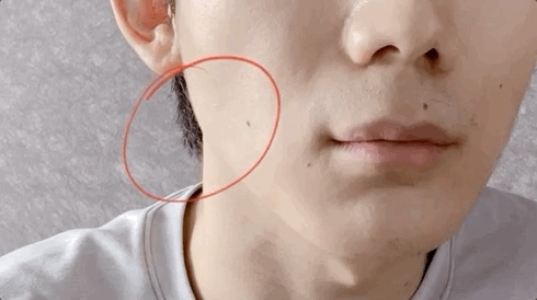 腮帮子里最“有力”的一块肌肉，每个人都该练练