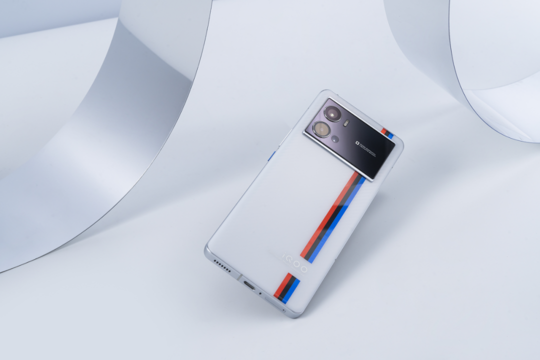 且用且珍惜！推荐4款高端超大曲面屏手机