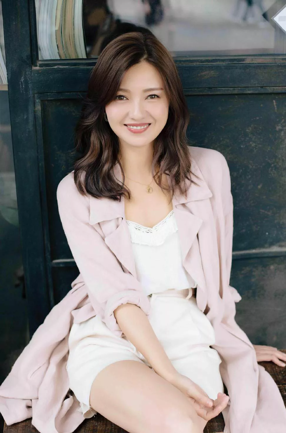 湖北美女傅晶:低调优雅美丽