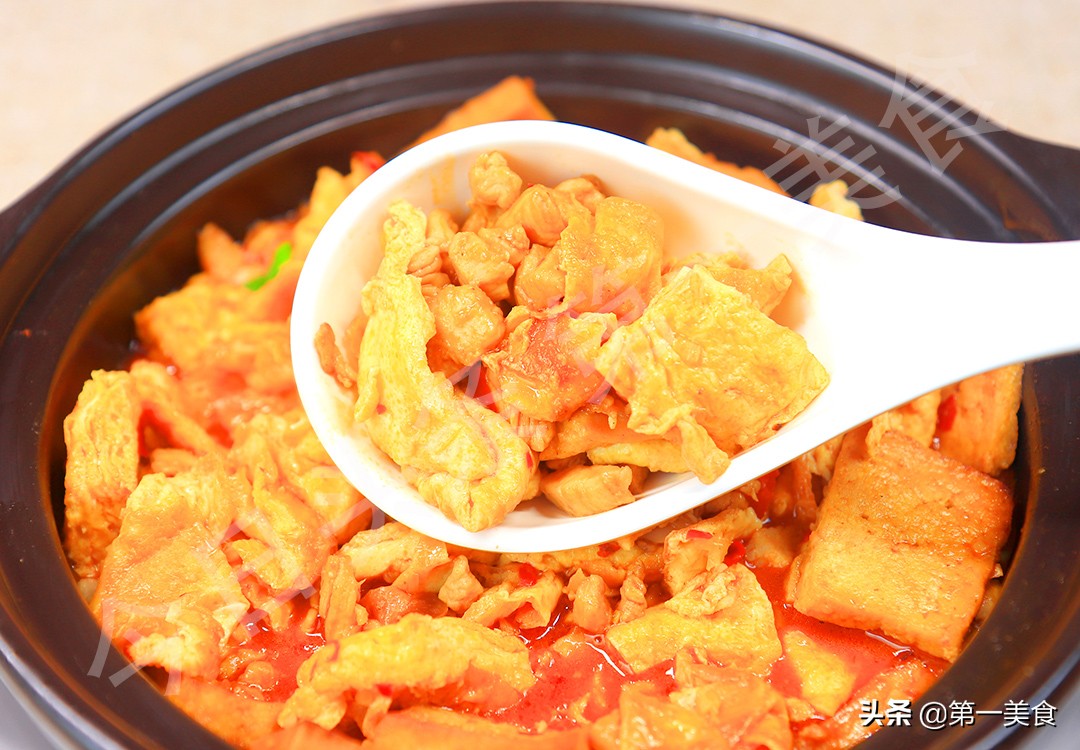 腊月二十五，推磨做豆腐，6种豆腐老做法，老传统年味重
