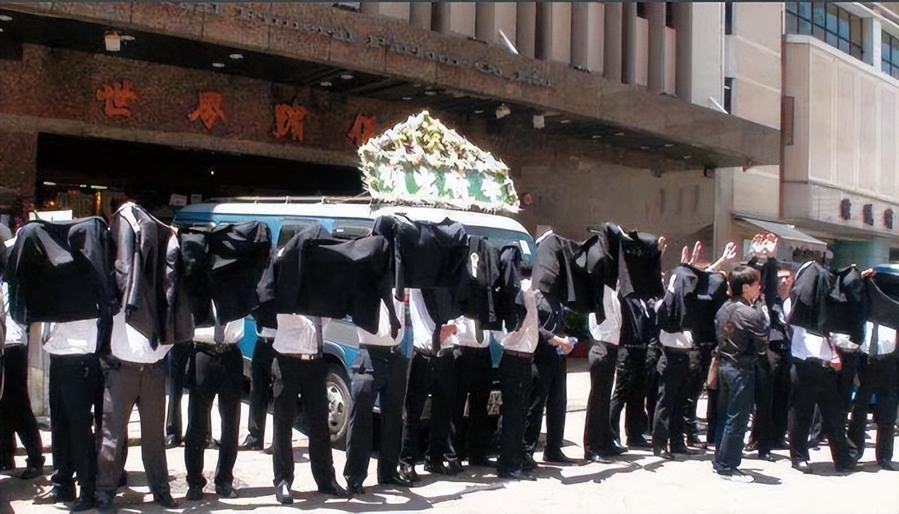 刘嘉玲的极限三小时 其实恶魔竟在她身边 黑帮的一句话点破迷局