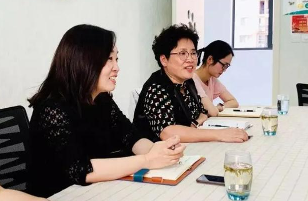 “教师薪资不低于公务员水平”后，公务员却感到委屈，表示不公平