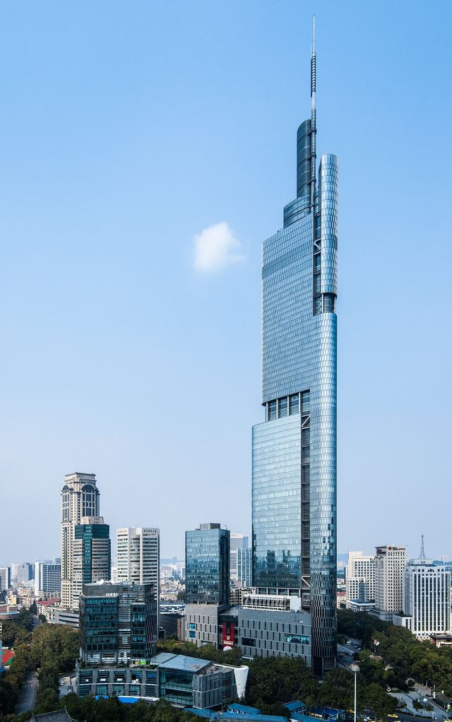 2021年全球最高的二十栋摩天大楼，11栋位于中国