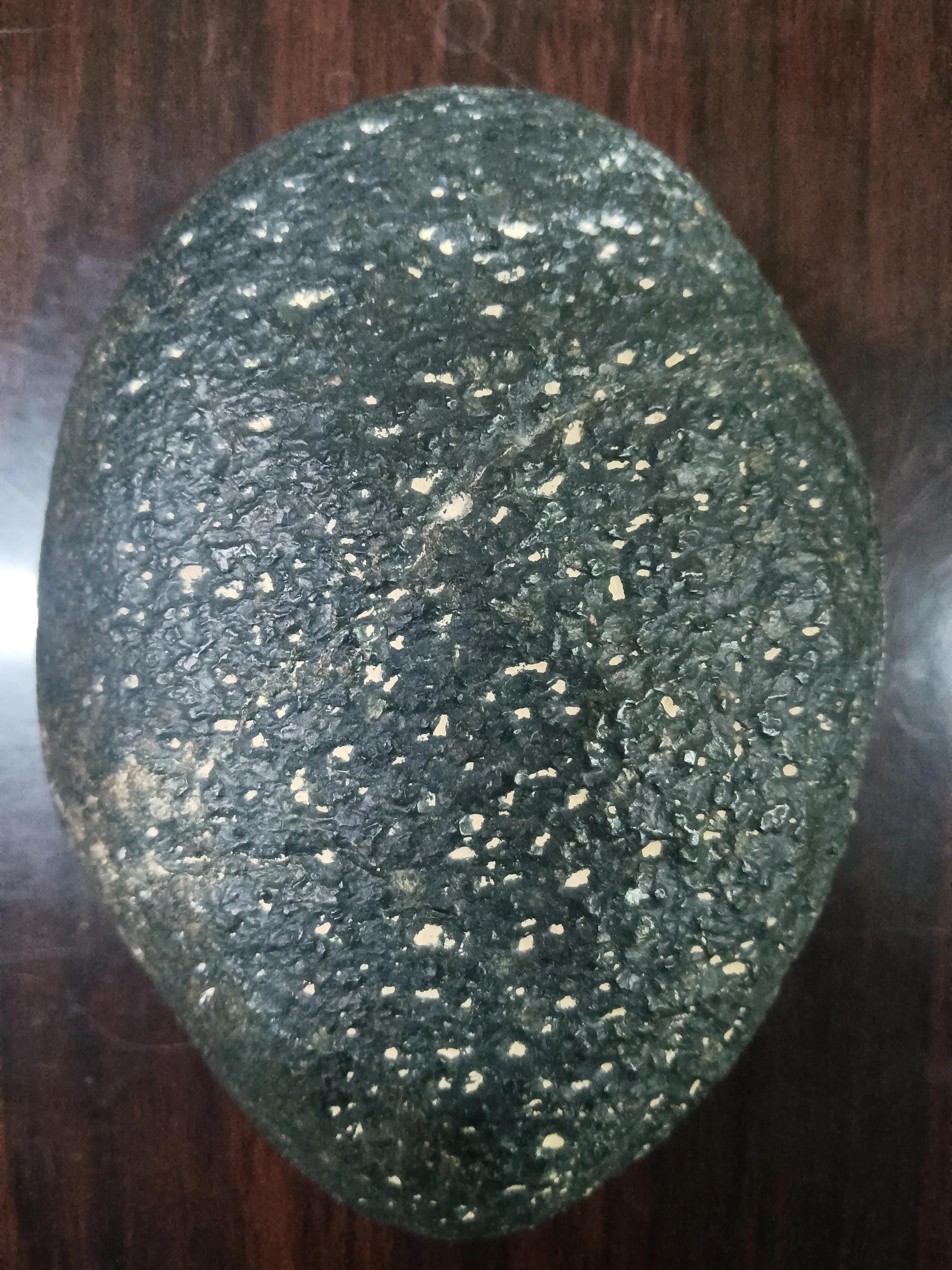 新疆卡瓦石原石图片图片