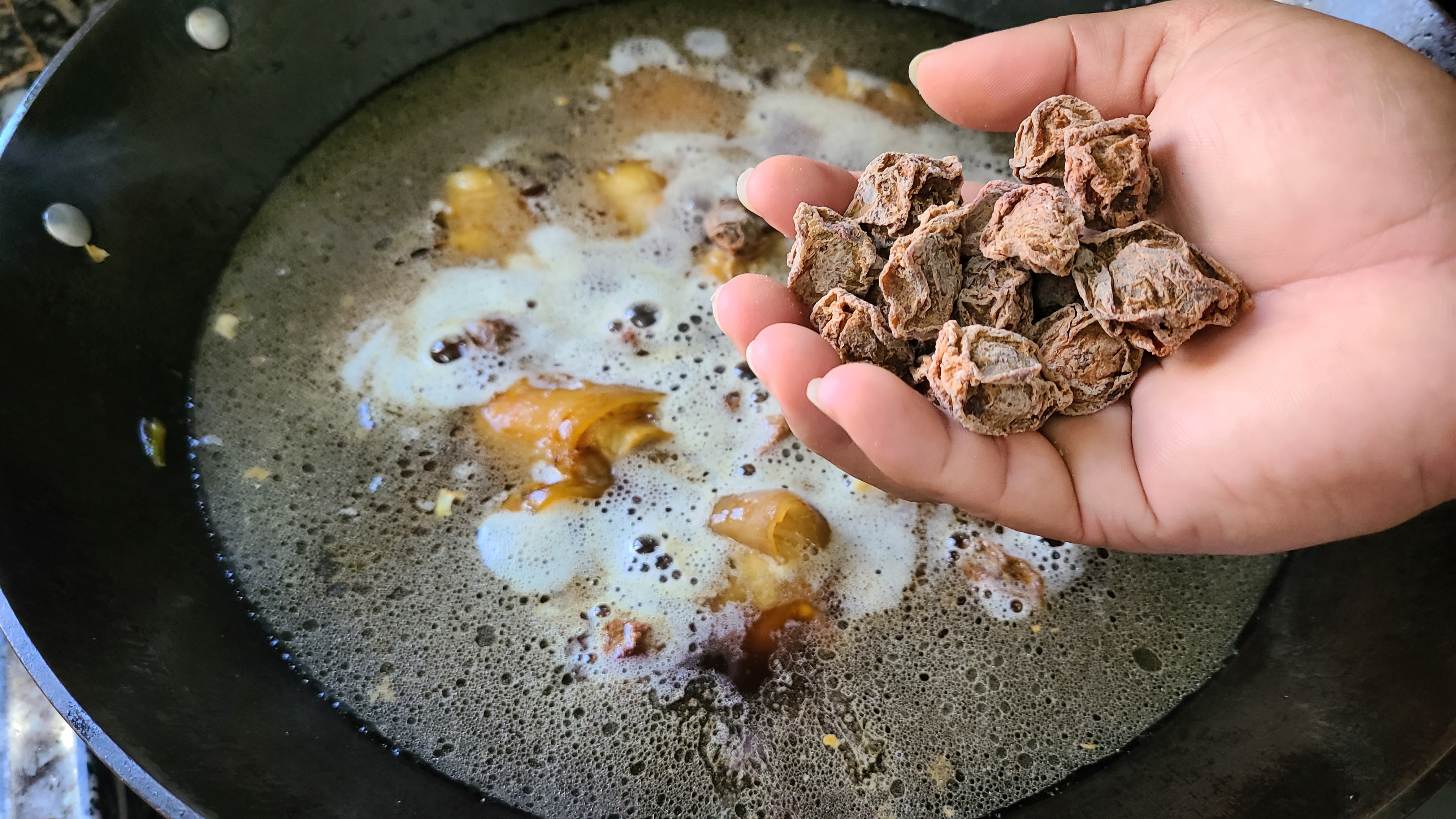 广东老厨师教的话梅猪脚，出了名的一道菜，肉烂味浓真好吃