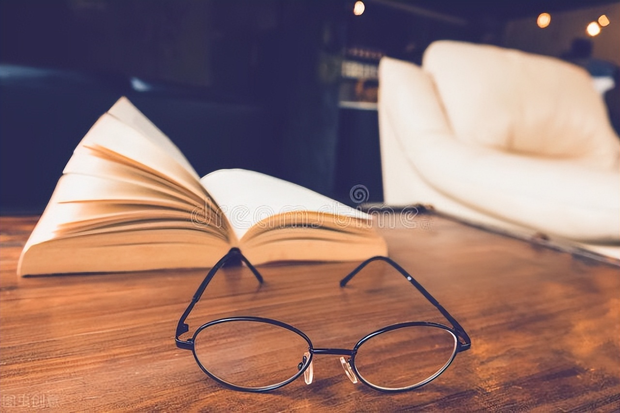 大学生加入坚持营，轻松搞定最难的早起，爱上英语，越来越自信