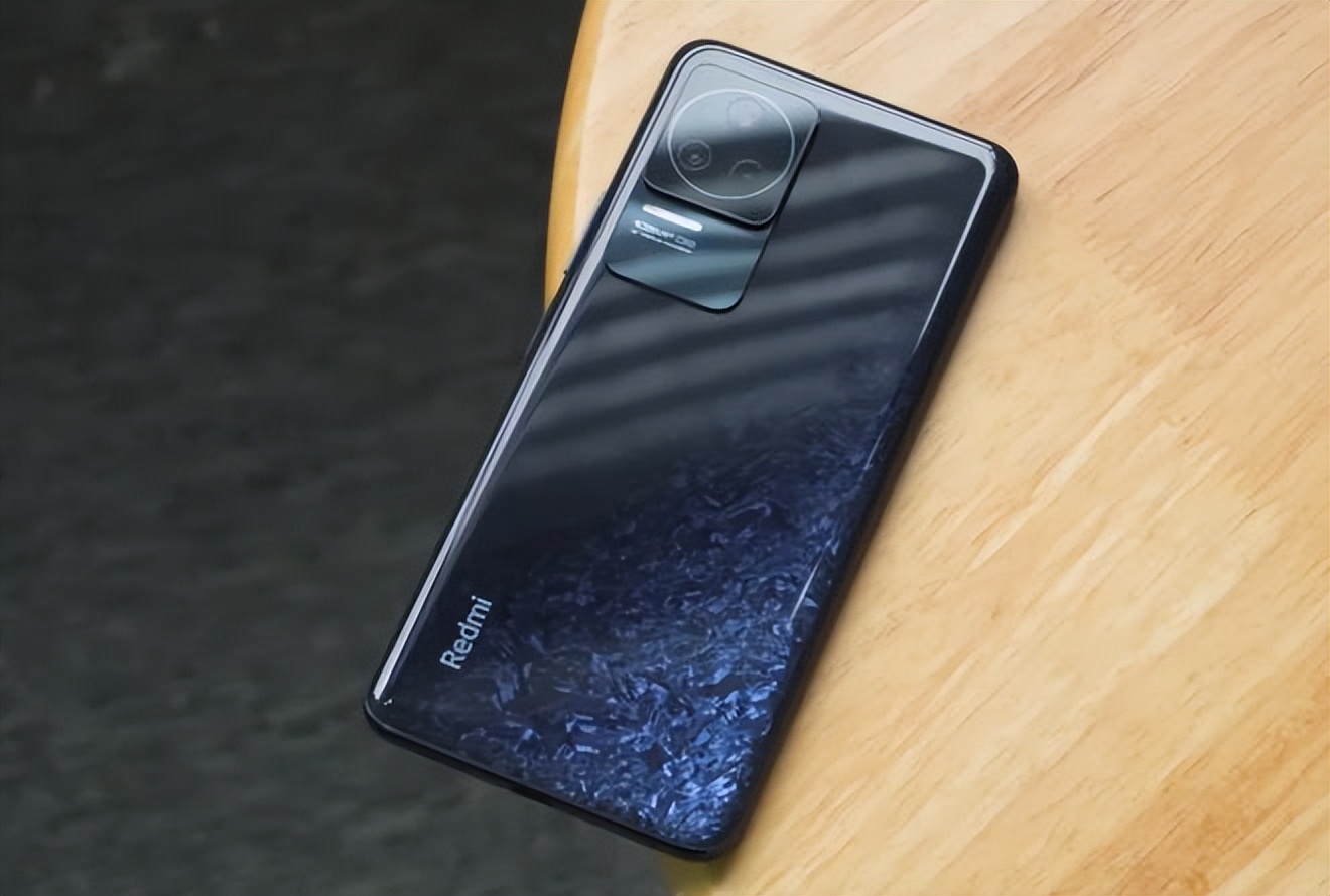 从RedmiK50Pro换到小米12，都是自家兄弟，差别真的很大