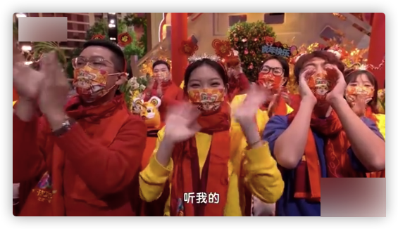 卫视春晚亮点：冯巩秀谐音梗，张杰谢娜对唱，关晓彤王鸥同台走秀