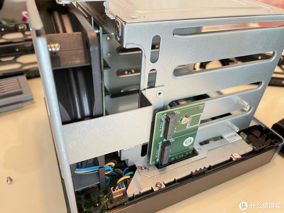 次时代NAS！威联通TS-464C分享：各方面还算满意，但价格真的值吗