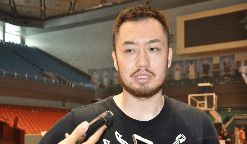 睢冉这个人怎么样（睢冉说出很多人不敢说的话！4个疑问揭开CBA老底，姚明已无法沉默）-华海博客