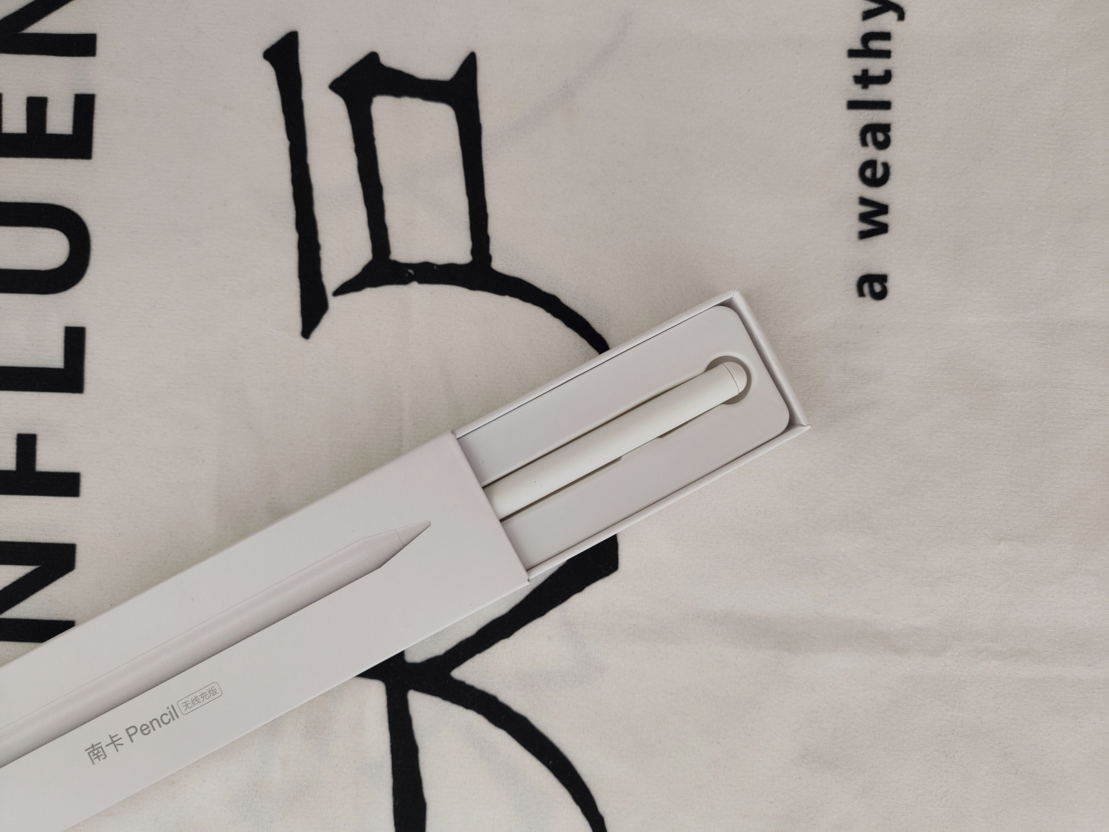 買iPad必須有一個好搭檔，南卡 Pencil體驗