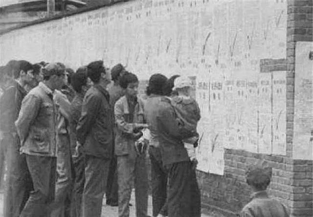 03年警方抓捕杨新海归案，庭审材料高达半米，专案组：有仇女心理