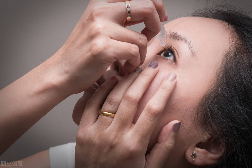 红霉素软膏，在眼部涂两下，对身体影响有多大？了解下