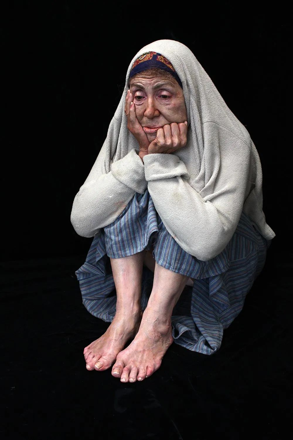 世界著名100个雕塑作品(这逼真的人体雕塑!